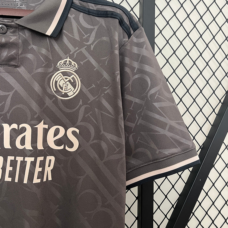 Camisa 24∕25 Real Madrid third away