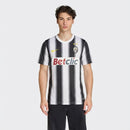 Camisa Retrô Juventus 2011/12 I